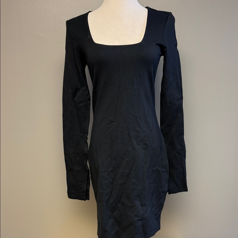 Abercrombie & Fitch Black Square Neck Dress MT